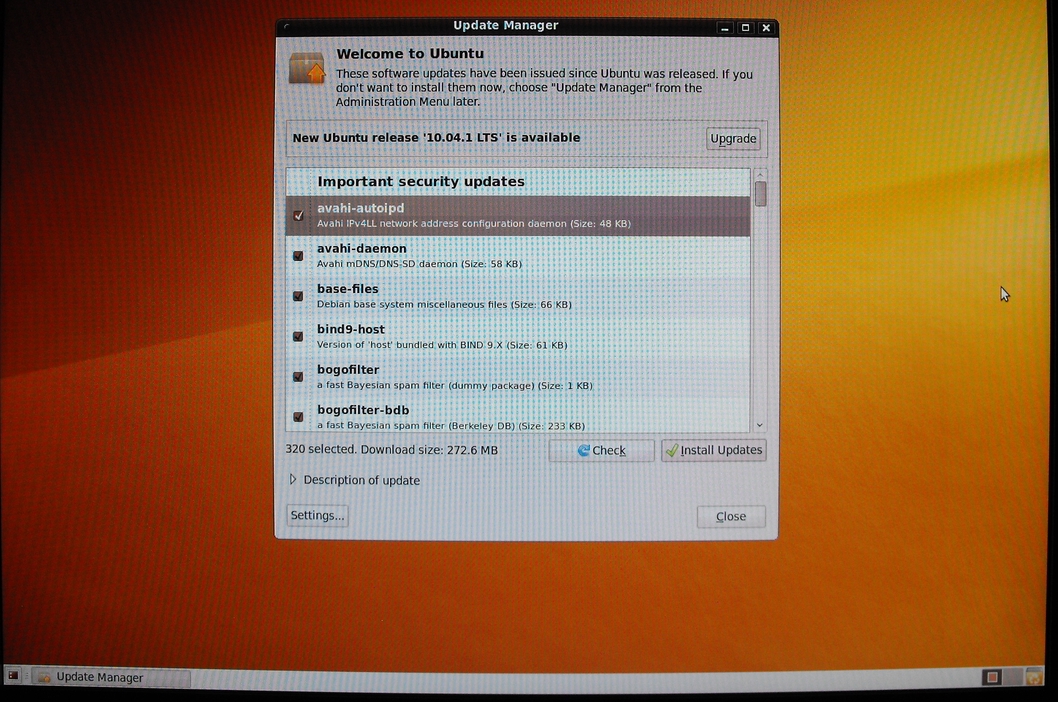 D024_ubuntuUpdateManager_2010-10-12_18:07_1058x702.jpg